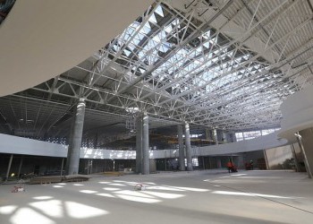 Строители завершили возведение здания нового терминала аэропорта Симферополь