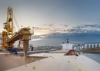 Началось строительство зернового терминала в порту Усть-Луга