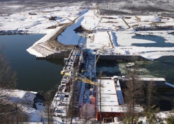 На Усть-Среднеканской ГЭС начали монтаж машинного зала для третьего гидроагрегата