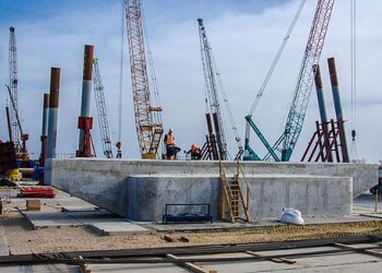 Готова первая опора Керченского моста