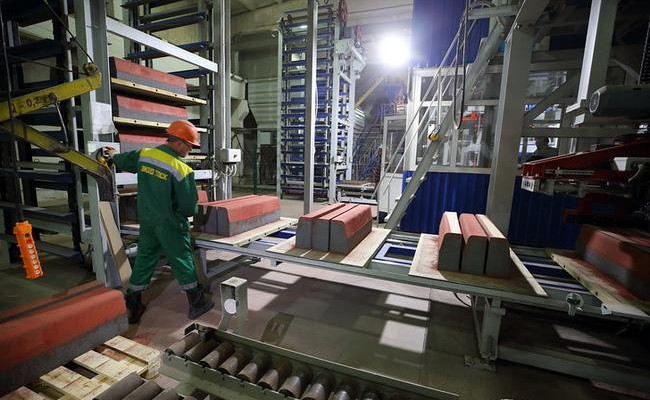 В Томске открыт новый завод-автомат, оснащённый российским оборудованием