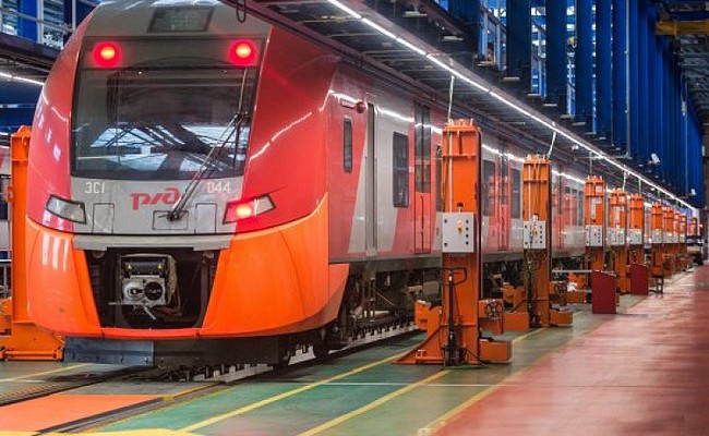 В московское метро поступят вагоны нового поколения с USB-розетками