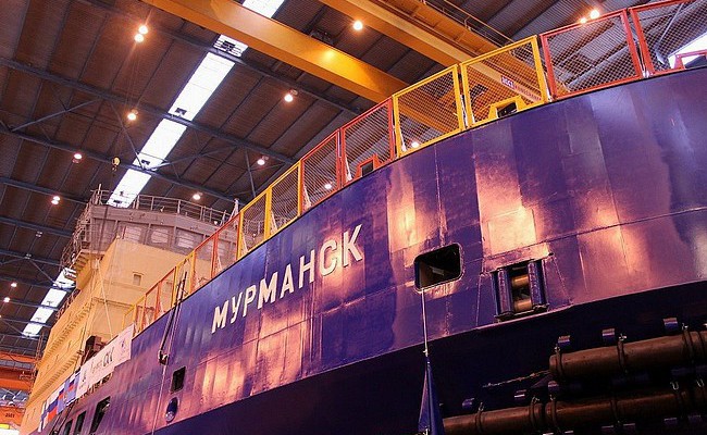Спущен на воду ледокол «Мурманск»
