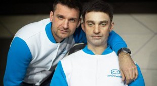 Компания «Промобот» представила робота с человеческой внешностью