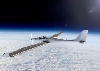 SolarStratos: в России прошли испытания скафандра для уникального электрического самолета