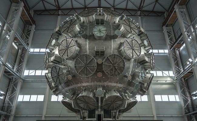 В саровском ядерном центре запустили первый модуль самой мощной в мире лазерной установки