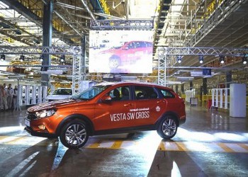 Стартовало серийное производство LADA Vesta SW и LADA Vesta SW Cross