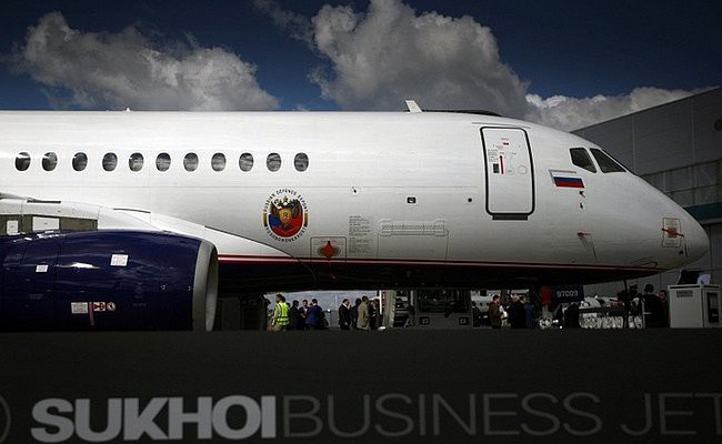 Объем контрактов по Sukhoi Superjet 100, заключенных на МАКС-2015, превысил $1 млрд