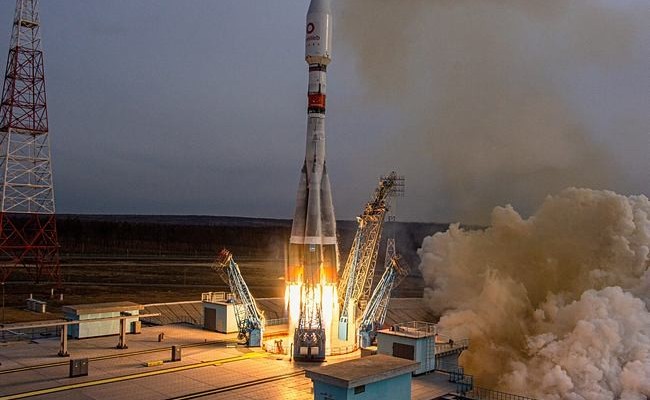 Ракета-носитель «Союз-2.1б» с космодрома Восточный успешно вывела на орбиты 36 спутников OneWeb