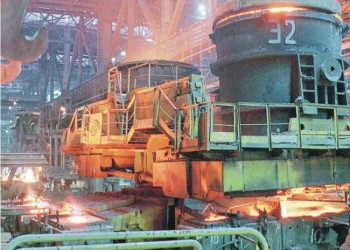 Промпроизводство в России в мае выросло почти на 3%