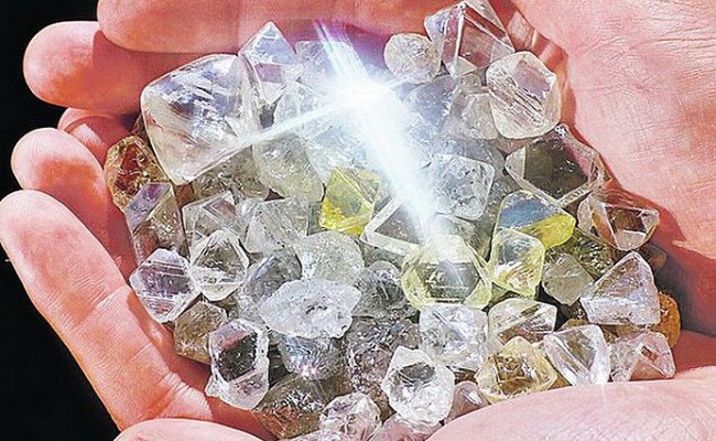 «Неуязвимые» алмазные покрытия: новая технология РФ заинтересовала Японию