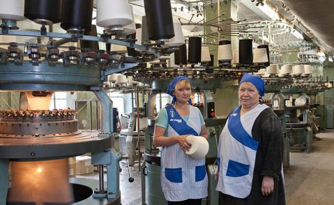 Объем выпуска изделий текстильного и швейного производства в Барнауле вырос в 8,8 раза